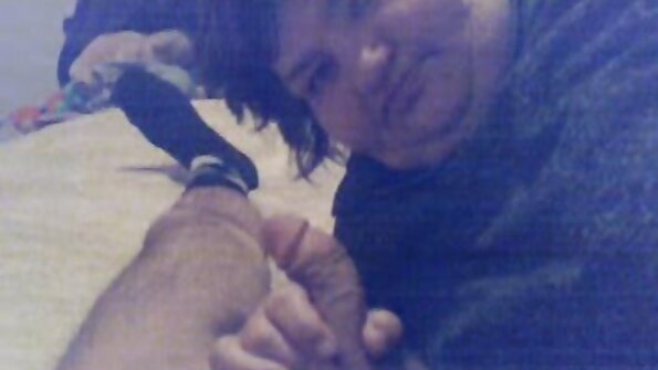 Nevjerojatan erocki snimci seks u paru s par demona