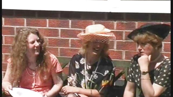 Gios doručak donosi Vanessa domaci sex snimci Videl u krevetu