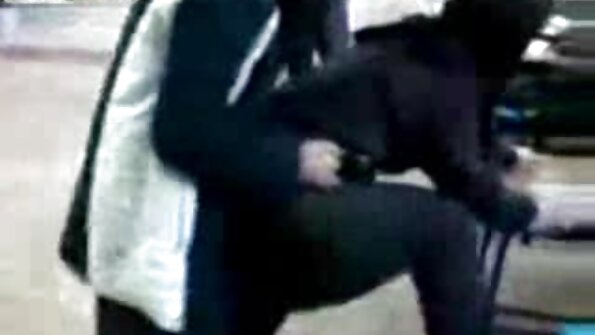 Prsata porno snimci poznati djevojka je dobila svoju macu prstima