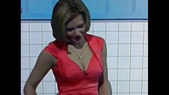 Zgodnu bebu s naočalama amaterski sex klipovi su udarili