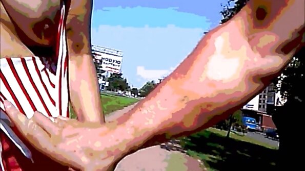 Latino tinejdžerska brineta jebe svoju prijateljicu bosanski porno snimci