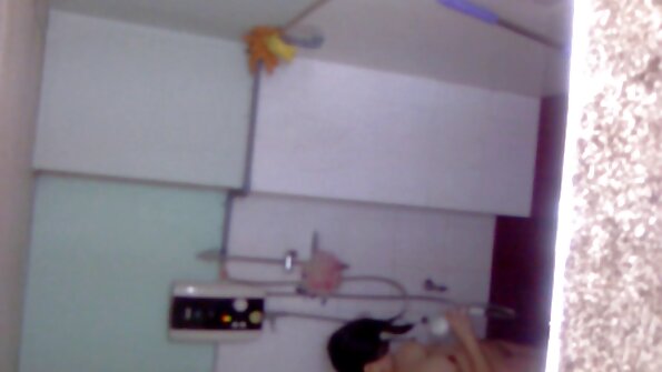 Dva tipa jebeno napaljena milfica amaterski sex klipovi