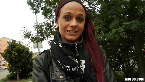 Black And Whit Chick porno snimci amaterski puše A Ding A Ling