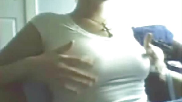 Žena s velikim sisama željna je pojebati porno privatni snimci