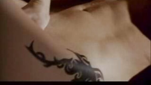 Akcija u troje porno snimci video s Puma Swede i Jasmine Delat