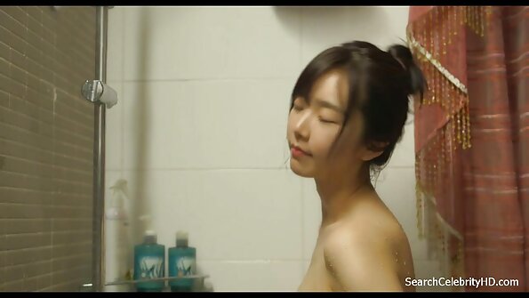 Juicy babes sexsi snimci jebaju zgodnog turista