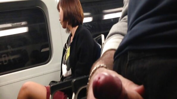 Napaljeni tip amaterski klipovi voli poševiti svoju tajnicu